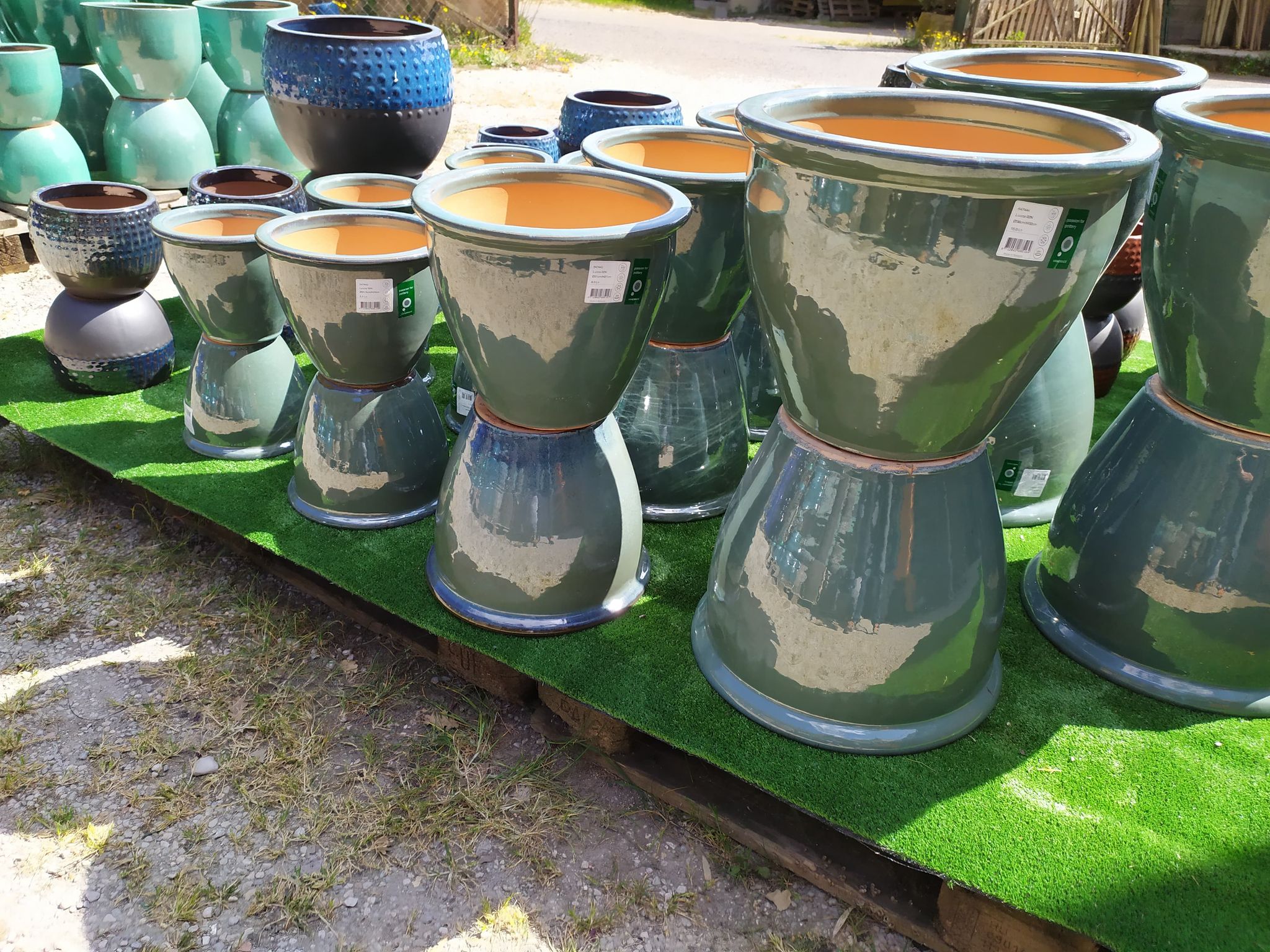 2021 - Avril - Poterie pour le jardin - ANIMALERIE - POTERIE à vaison